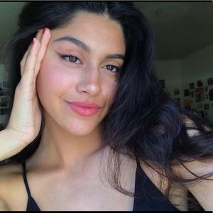 Meet your Posher, Sami